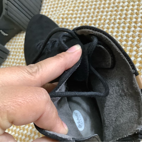 Dr. Scholl's Black Lace Up Boots with Sleek Design ankle boot size 9 M . - Picture 9 of 11